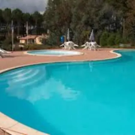 Holiday home Maison Au Coeur Des Landes, Saint-julien En Born